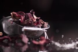 Hibiscus: The Vibrant Flower with Powerful Health Benefits and Endless Uses